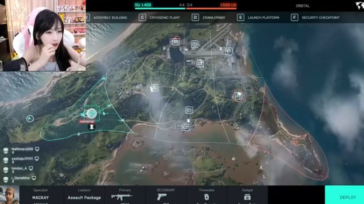 叶知秋Vanessa：除了狙击阴人就是这大机枪爽了，就是一顿突突