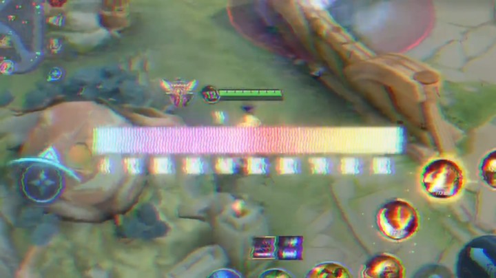 保安：你们四个被我包围了！