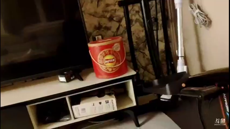 【2021-10-14 19点场】天津美食胡子：下午闲聊，晚上练车
