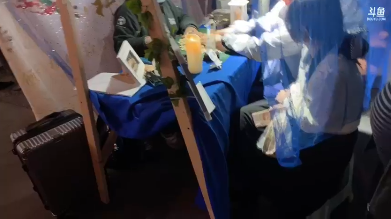 【2021-10-16 20点场】无冕之王浪子断：【最精彩的游戏直播】