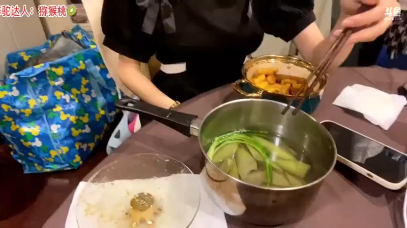 【2021-10-15 23点场】骆歆冲冲冲：骆歆：整理一下