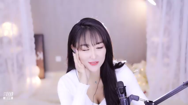 【2021-10-17 23点场】Jue美娘：搞笑 治愈下？