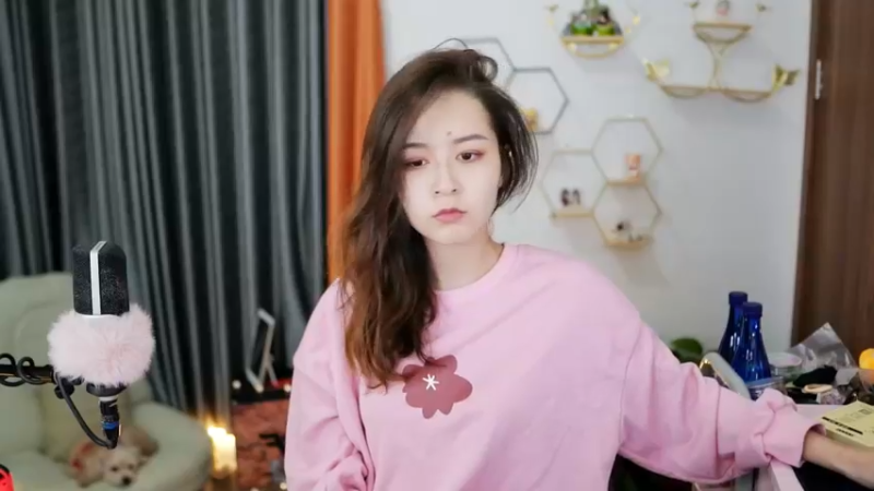 【2021-10-19 16点场】传情小小：周末去打百城啦！哈哈哈哈