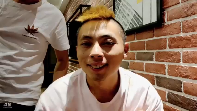 【2021-10-19 14点场】逐梦兄弟：《孤岛大作战》day3.下岛下岛