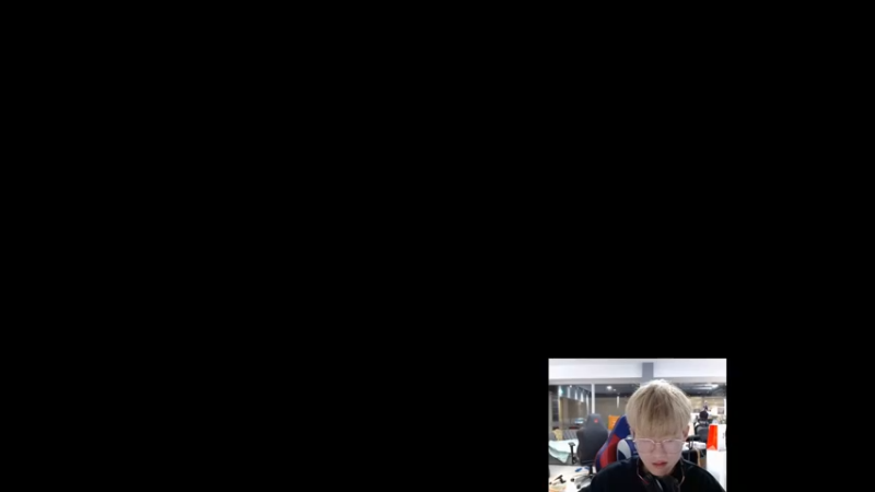 【2021-10-15 14点场】Newhappy明明：场均30杀！！！！