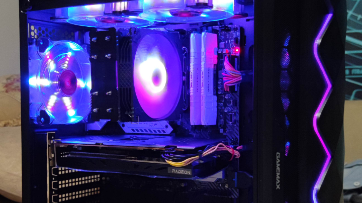 RX6600开箱拍照录像