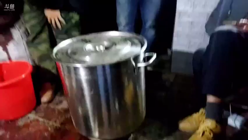 【2021-10-20 18点场】魅力生活i：魅力传统节目吃猪头