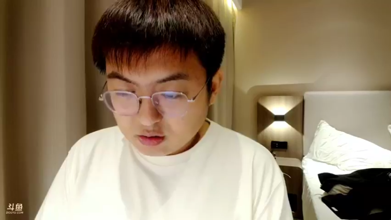 【2021-10-20 13点场】火力堂主：早上好，各位！ 241123
