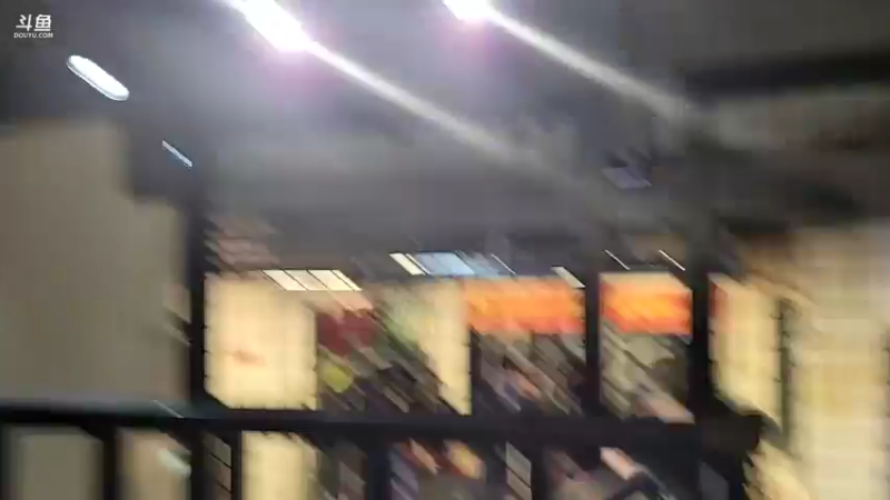【2021-10-20 19点场】黑人毅：拍点视频，晚点开