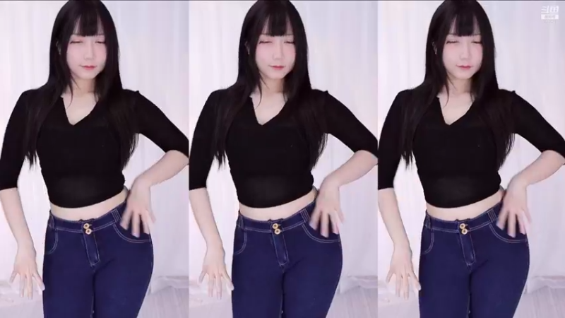 【嘿一只小河马 舞蹈】10-21 13:03