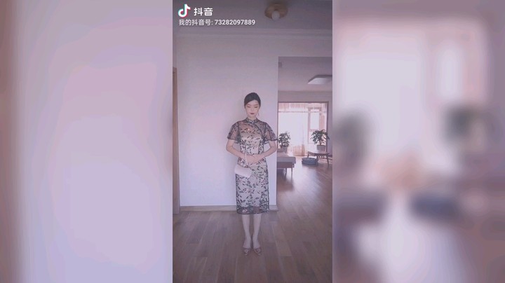 今日装扮，准备开播~