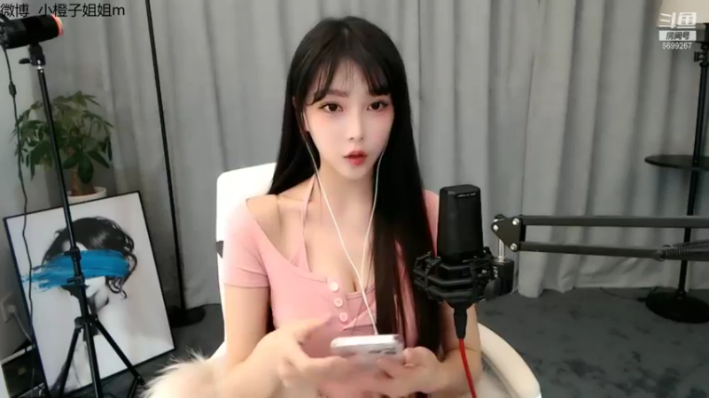 【2021-10-23 21点场】湖南小橙子：你喜欢的样子我都有 6699267
