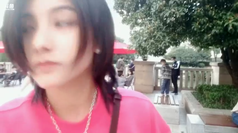 【2021-10-24 17点场】我是唐菲：汉街户外啦