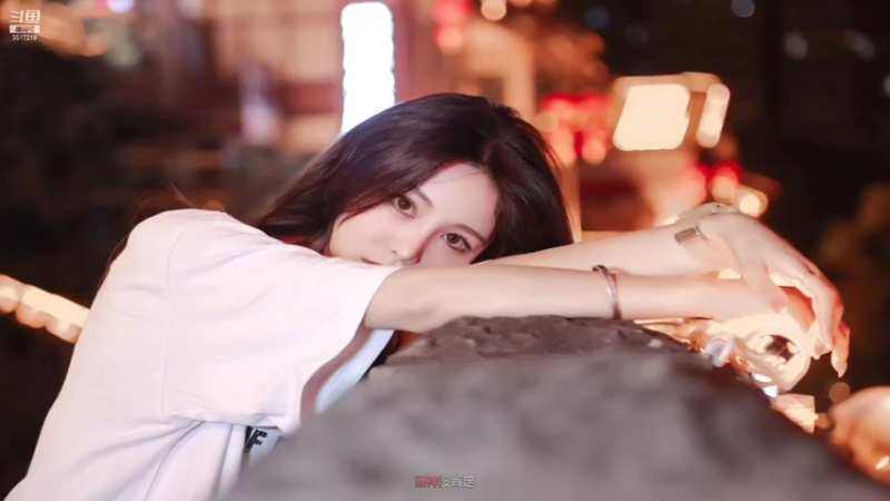 【2021-10-24 14点场】李哥儿DoubleLee：来者皆好运不信你试试