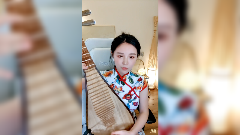 【颜值】RoseRose肉丝的精彩时刻 20211024 13点场