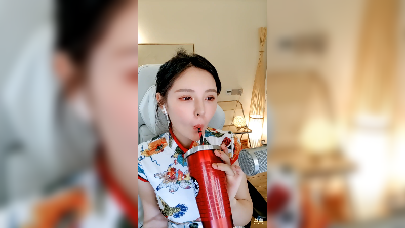 【颜值】RoseRose肉丝的精彩时刻 20211024 13点场