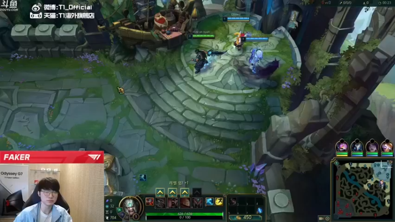 【T1直播faker】：9-7蛮王，E上去就追着人砍