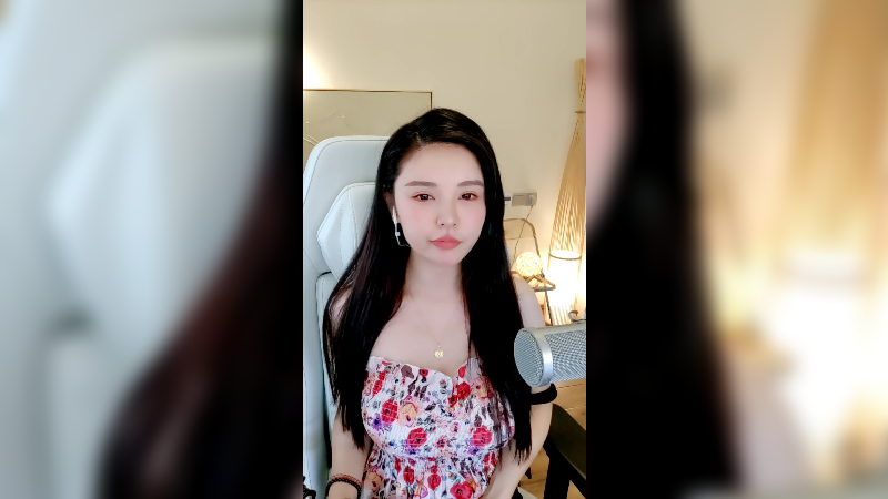 【颜值】RoseRose肉丝的精彩时刻 20211026 09点场