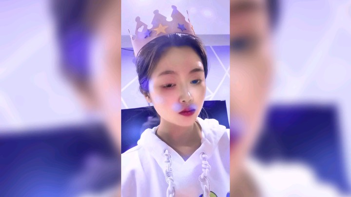 睡懵的兽宝发布了一个斗鱼视频2021-10-27