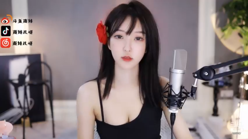 南妹儿_2021_10_25舞蹈时间_7