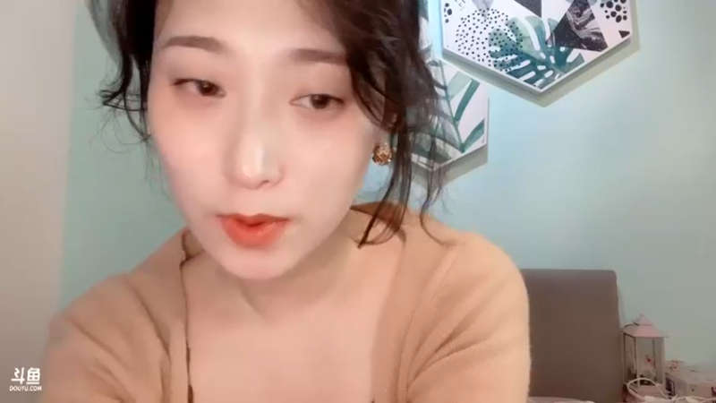 【2021-10-28 20点场】李老师哈哈哈：今晚带了来奇奇怪怪的故事