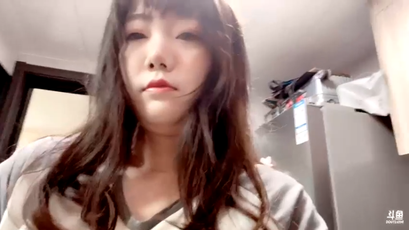 【2021-10-28 10点场】甜心战士：♡给你们做爆米花♡