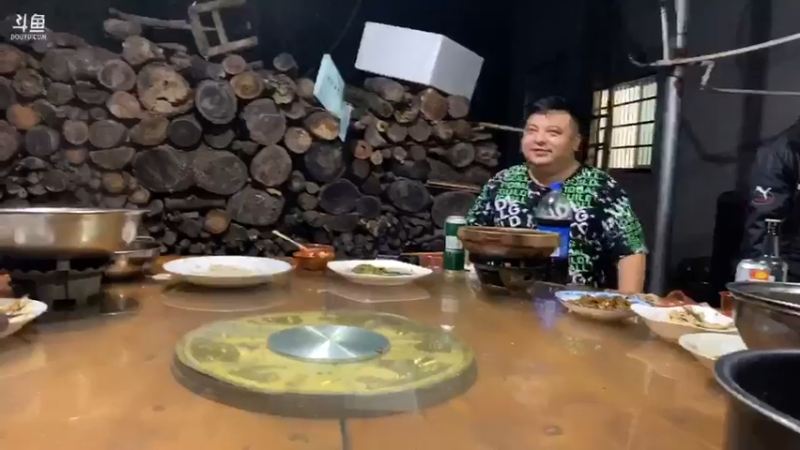 【2021-10-29 20点场】魅力生活i：美食大餐开始啦