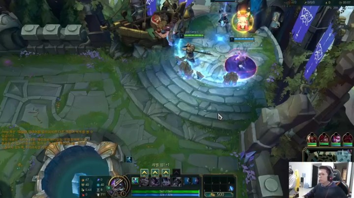 【余小C真的很强】：9-4狗头，一个Q下去，塔半管血没了