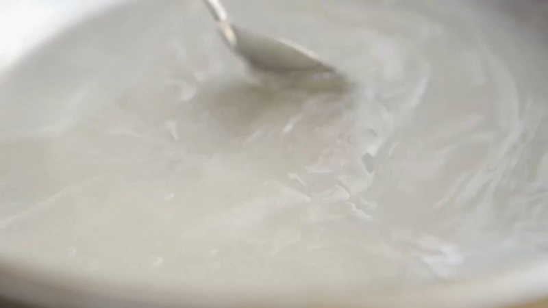 我在斗鱼看野食小哥直播美食