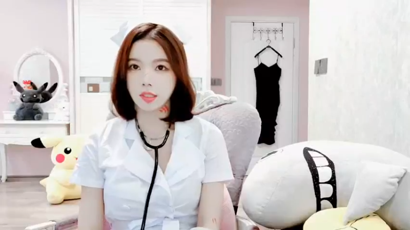 【2021-10-31 11点场】丽亚celiahunne：小姨子：万圣节