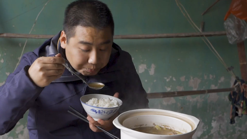 【美食】野食小哥的精彩时刻 20211031 11点场