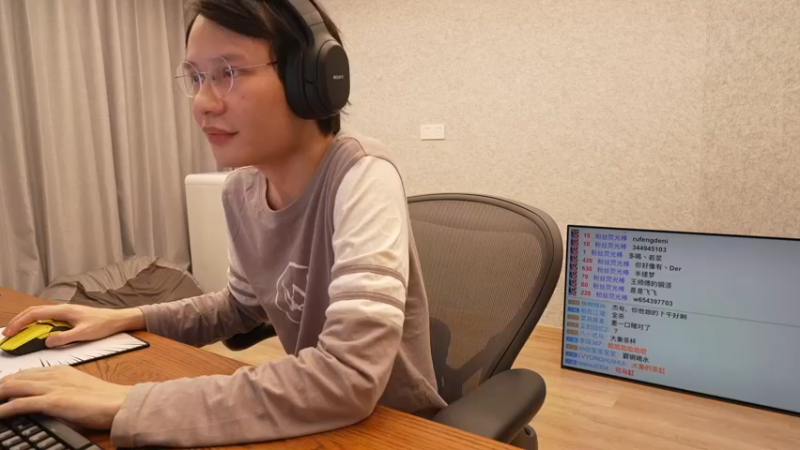 【2021-10-31 14点场】超级小桀：我可能玩了假的马里奥
