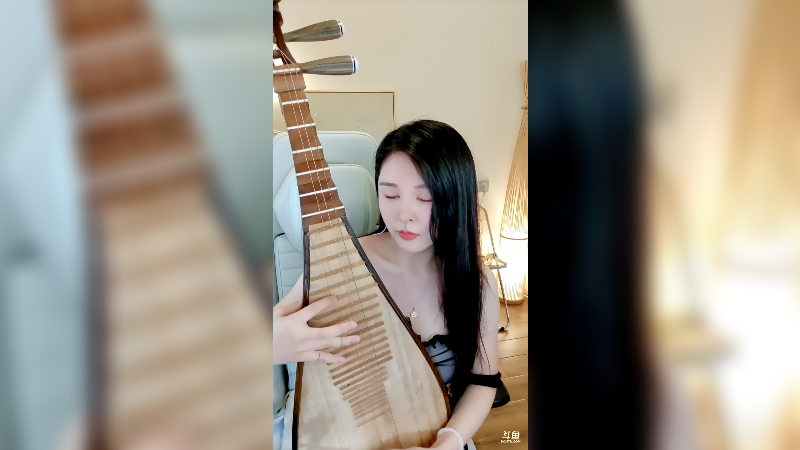 【颜值】RoseRose肉丝的精彩时刻 20211101 10点场