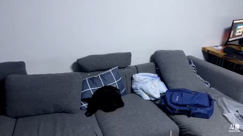 【2021-11-01 19点场】少囧丶：随便播会儿，晚点户外接伟伟！！！