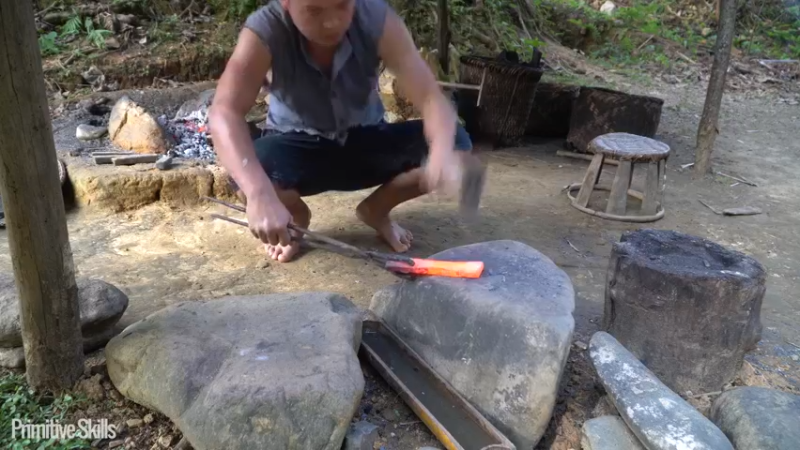 续我的世界11锻造锄头和种植6《如果你一无所有，进入山野...》