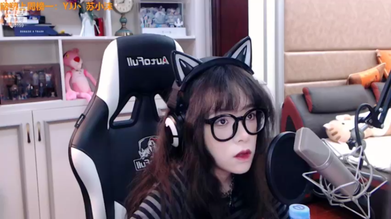 【2021-10-31 20点场】童猪啊i：被迫上班挨锤