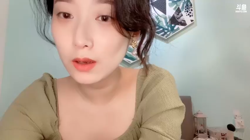 【2021-11-02 19点场】李老师哈哈哈：今晚讲两个故事