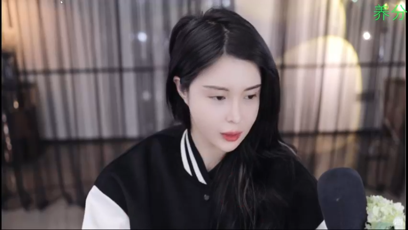 【2021-11-02 01点场】苏恩Olivia：苏恩：万圣节快乐哦宝子