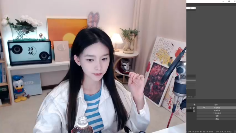 【2021-11-02 20点场】赵小臭：凑凑：嘿嘿。