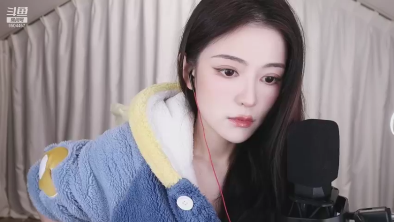【2021-11-03 19点场】潘铭允酱：感冒了~试玩云顶S6（外服）