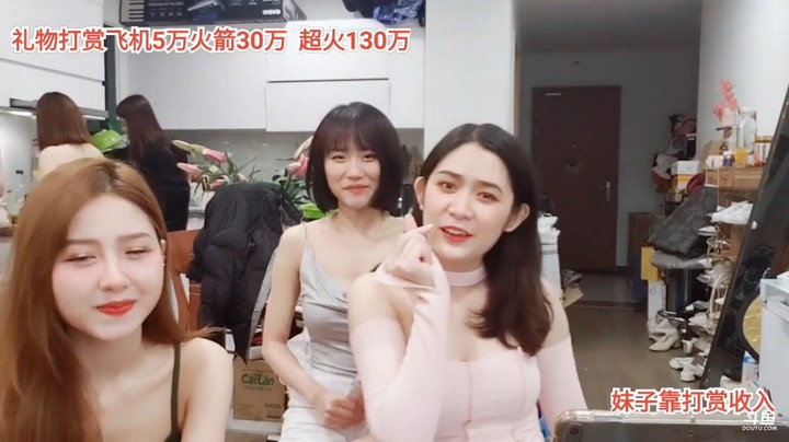 美女大白演唱流行歌曲很好听，大海太难了