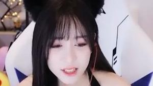 原来这么好看的妹妹是我自己啊