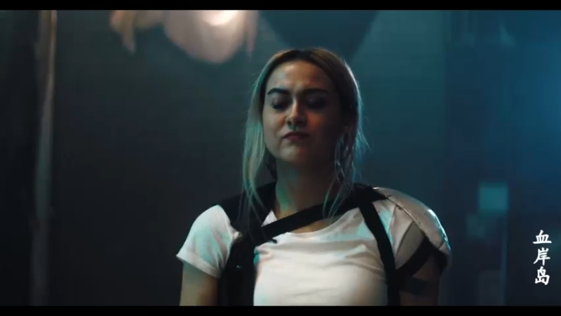 【2021-11-04 12点场】琼斯小卫：真人吃鸡新游~胆小勿入