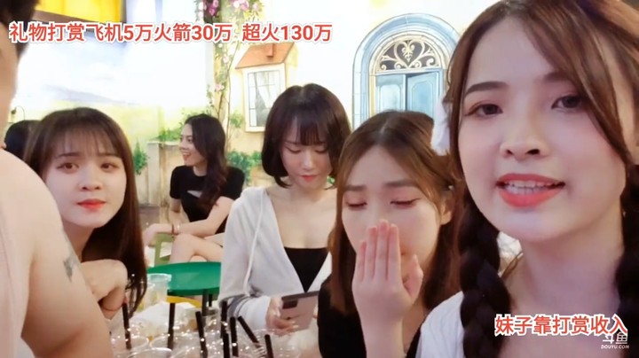 龙哥还是可爱啊，发型好看