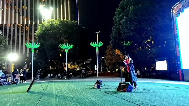 【2021-11-06 20点场】我是唐菲：老地方唱歌啦