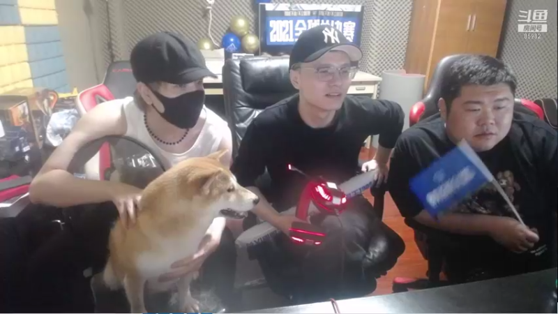 【2021-11-06 20点场】douyu小漠：小漠：EDG每赢一把发鱼翅！！！