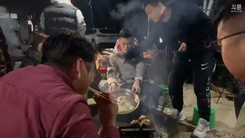 【2021-11-07 20点场】魅力生活i：晚上美食聊天