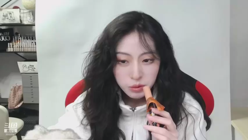 【2021-11-06 23点场】田喽喽：5级粉丝牌即可上大分