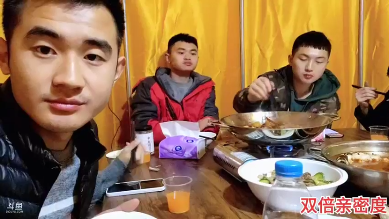 【2021-11-07 20点场】川味箩卜：基地忙碌的一天