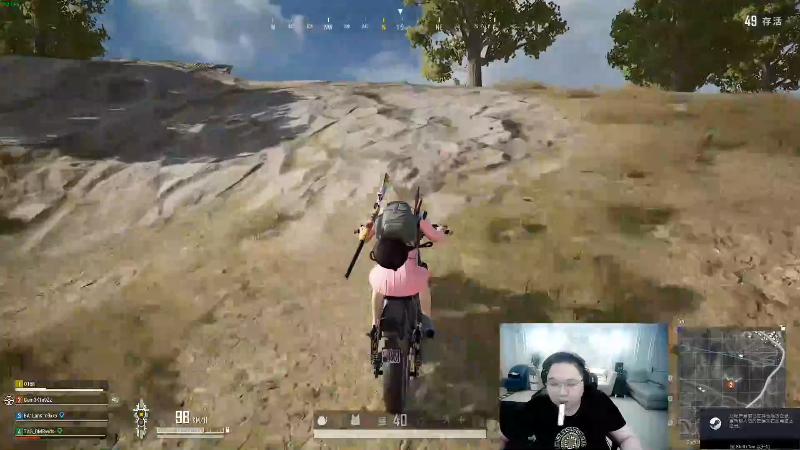 我在斗鱼看即将拥有人鱼线的PDD直播英雄联盟